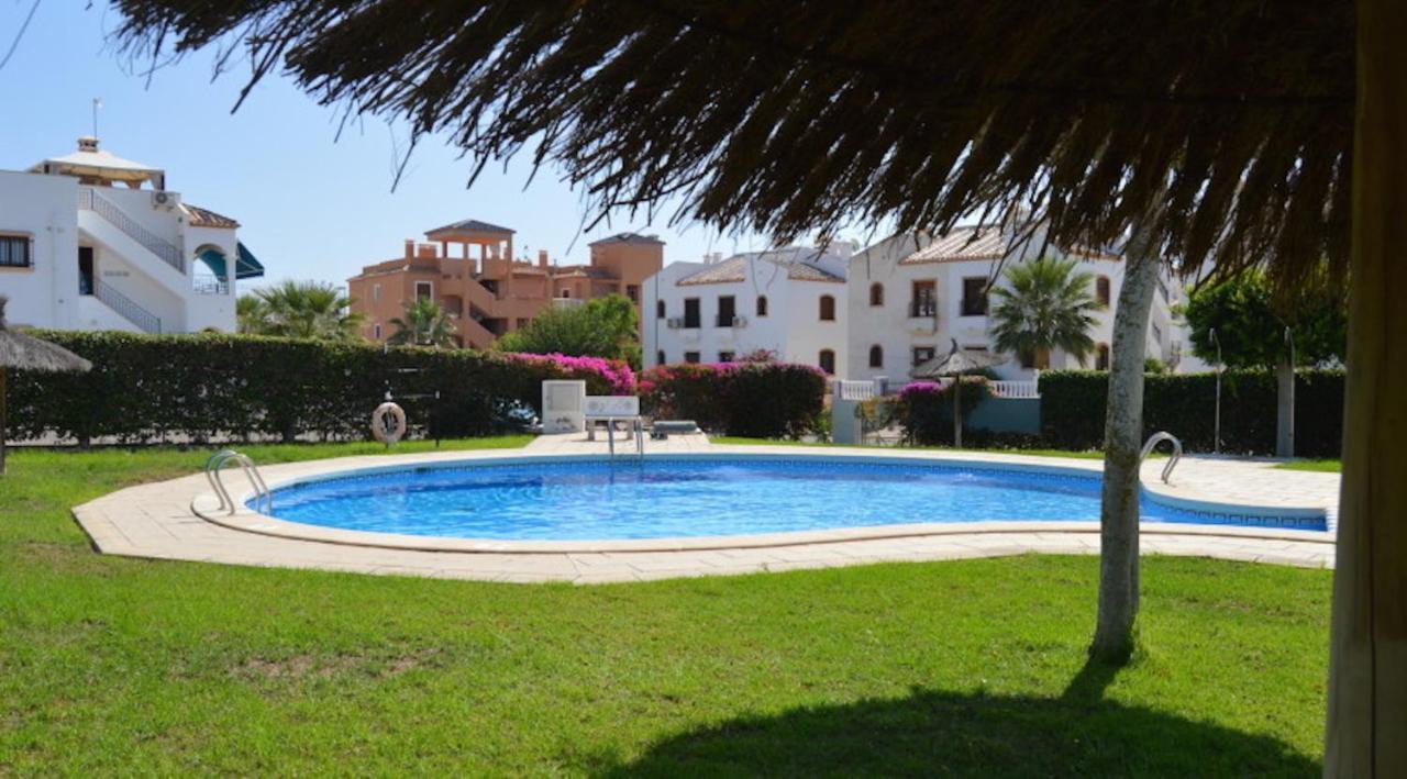 Villamartin, Lovely 2 Bed House, Short Walk To The Plaza. Orihuela Zewnętrze zdjęcie